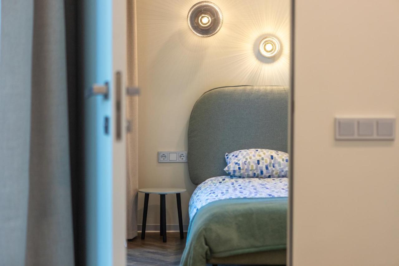 Green House Downtown Apartments With Private Free Parking And Bike Storage كلابيدا المظهر الخارجي الصورة